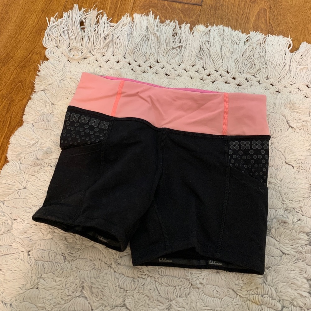 Lululemon biker shorts- like new! Donating soon :)